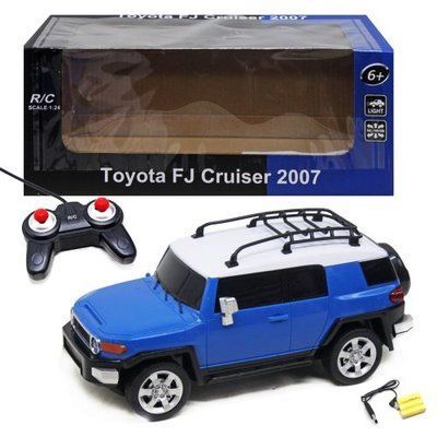 Машинка на радіокеруванні "Toyota FJ Cruiser 2007" (синя) Країна іграшок_218926 фото